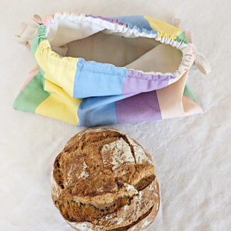 Sac à pain à rayures colorées