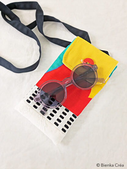 Sac bandoulière multicolore rouge et blanc