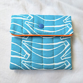 Pochette matelassée bleu turquoise