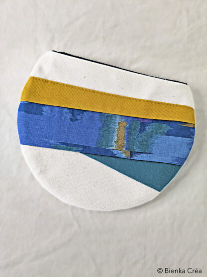 Pochette trousse demi-lune écrue, jaune et bleue