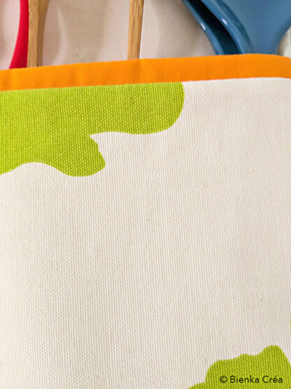 Rangement mural blanc crème à fleurs vertes – Image 3