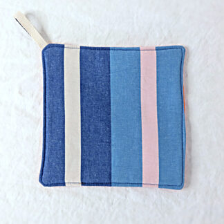 Manique multicolore et à rayures bleues