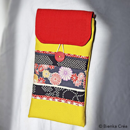 Étui-pochette à rabat jaune et rouge – Image 5