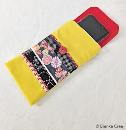 Étui-pochette à rabat jaune et rouge – Image 3