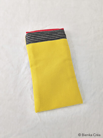 Étui-pochette à rabat jaune et rouge – Image 4