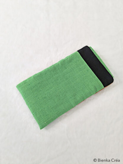 Étui-pochette à rabat vert et orange à motifs – Image 5