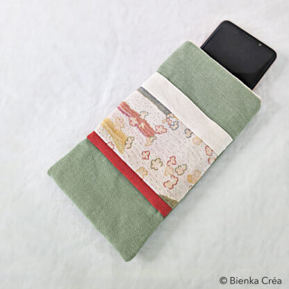 Étui-pochette doublé vert amande et orange à motifs – Image 2