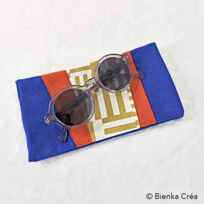 Étui-pochette doublé bleu et orange à motifs graphiques – Image 3