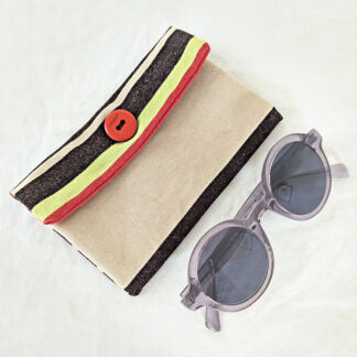 Pochette écrue rayée noir