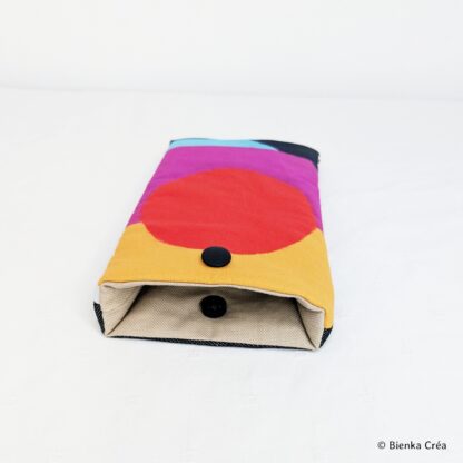 Étui-pochette noir et multicolore – Image 4